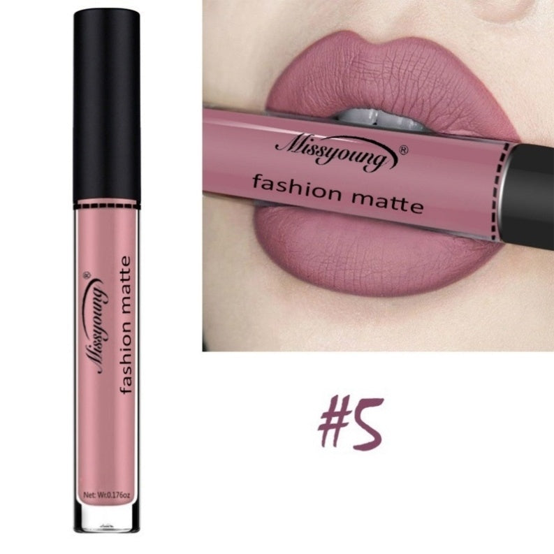 Liquid Lipstick Magic: Matte, Moisturizing & Mesmerizing