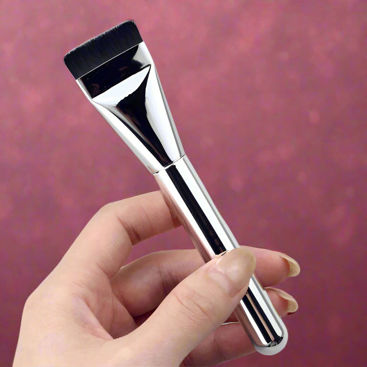 The Buffer Baroness - Metal Body Foundation Brush