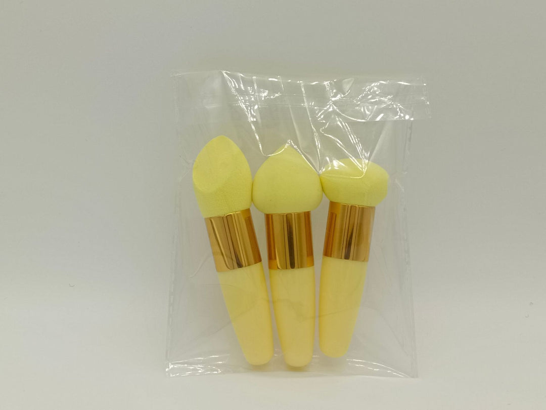 A Spongetacular Set - The Wet & Dry Beauty Blending Brushes